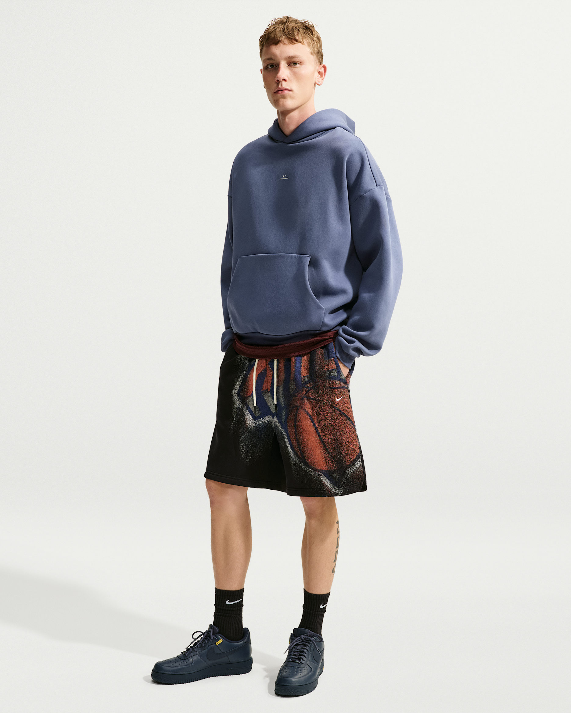 New York Knicks Standard Issue Men's Fleece Basketball Shorts